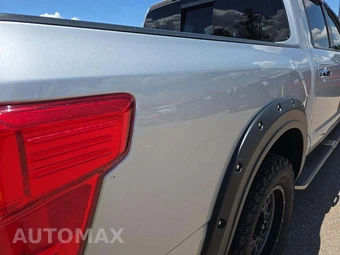 2017 Nissan TITAN SV Crew Cab Short Bed - miniatura 27