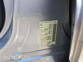 2017 Nissan TITAN SV Crew Cab Short Bed - miniatura 5