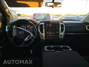2017 Nissan TITAN SV Crew Cab Short Bed - miniatura 11