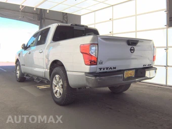 2017 Nissan TITAN SV Crew Cab Short Bed - miniatura 6