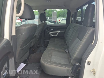 2017 Nissan TITAN SV Crew Cab Short Bed - miniatura 13