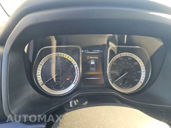 2017 Nissan TITAN SV Crew Cab Short Bed - miniatura 12