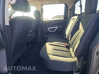 2017 Nissan TITAN SV Crew Cab Short Bed - miniatura 13