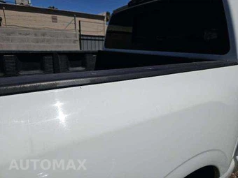 2017 Nissan TITAN SV Crew Cab Short Bed - miniatura 37