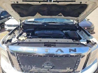 2017 Nissan TITAN SV Crew Cab Short Bed - miniatura 45