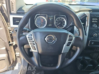 2017 Nissan TITAN SV Regular Cab Long Bed - miniatura 10