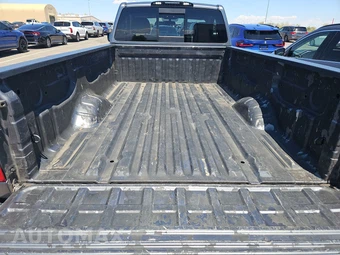 2017 Nissan TITAN SV Regular Cab Long Bed - miniatura 15
