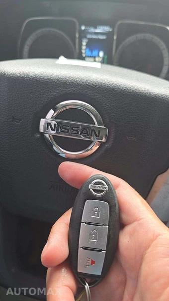 2017 Nissan TITAN SV Regular Cab Long Bed - miniatura 22