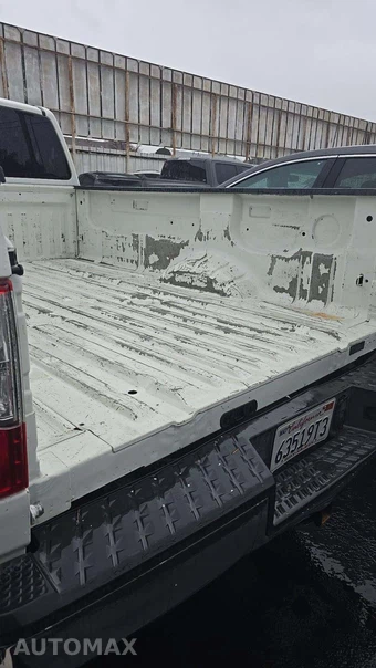 2017 Nissan TITAN SV Regular Cab Long Bed - miniatura 33