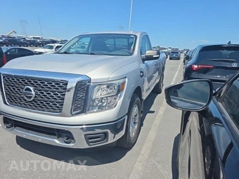 2017 Nissan TITAN SV Regular Cab Long Bed