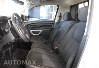 2017 Nissan TITAN SV Regular Cab Long Bed - miniatura 9