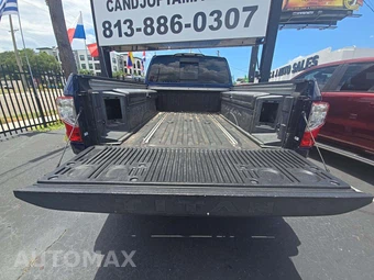 2017 Nissan TITAN XD Platinum Reserve Crew Cab Medium Bed - miniatura 14