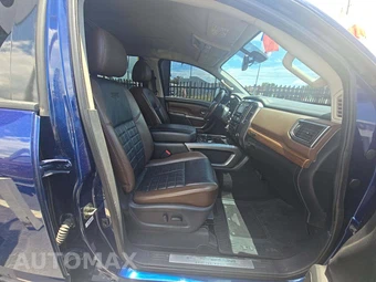 2017 Nissan TITAN XD Platinum Reserve Crew Cab Medium Bed - miniatura 18