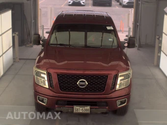 2017 Nissan TITAN XD PRO-4X Crew Cab Medium Bed - miniatura 2