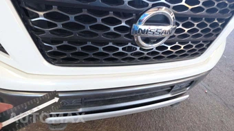 2017 Nissan TITAN XD PRO-4X Crew Cab Medium Bed - miniatura 20