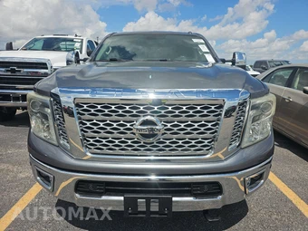 2017 Nissan TITAN XD SL Crew Cab Medium Bed - miniatura 2