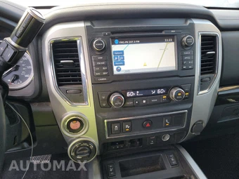 2017 Nissan TITAN XD SV Crew Cab Medium Bed - miniatura 11