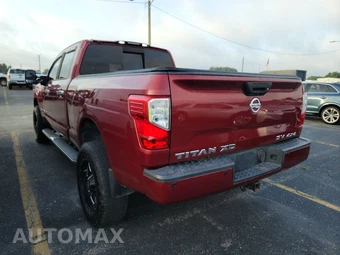 2017 Nissan TITAN XD SV Crew Cab Medium Bed - miniatura 6