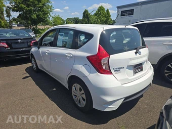 2017 Nissan Versa Note SV – miniatura 2