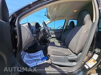 2017 Nissan Versa Sedan S Plus - miniatura 3
