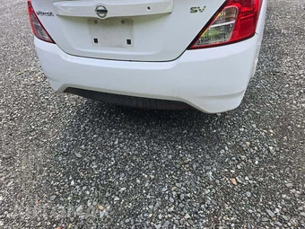 2017 Nissan Versa Sedan SV - miniatura 23