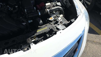 2017 Nissan Versa Sedan SV - miniatura 21
