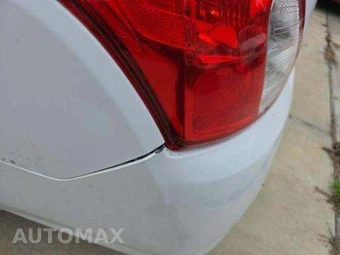 2017 Nissan Versa Sedan SV – miniatura 34