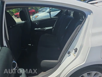 2017 Nissan Versa Sedan SV – miniatura 13