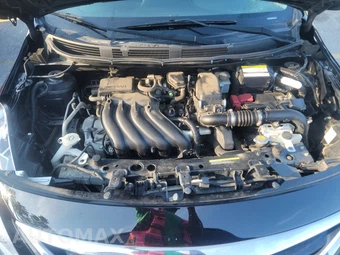 2017 Nissan Versa Sedan SV – miniatura 15