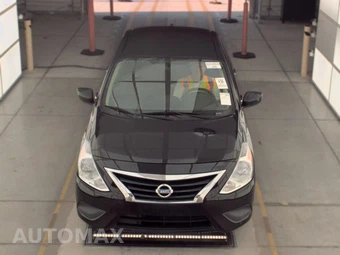 2017 Nissan Versa Sedan SV – miniatura 2
