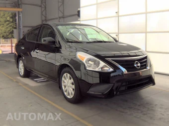 2017 Nissan Versa Sedan SV – miniatura 3