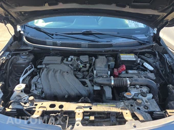 2017 Nissan Versa Sedan SV – miniatura 15