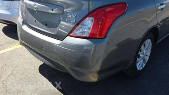 2017 Nissan Versa Sedan SV – miniatura 21