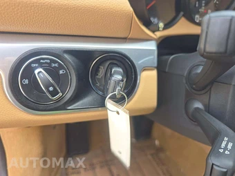 2017 Porsche 718 Boxster - miniatura 5