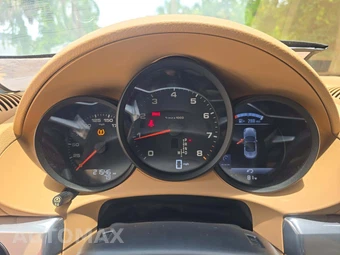 2017 Porsche 718 Boxster - miniatura 6