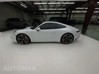 2017 Porsche 911 Carrera 4S – miniatura 3