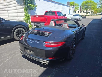 2017 Porsche 911 Carrera Cabriolet – miniatura 3
