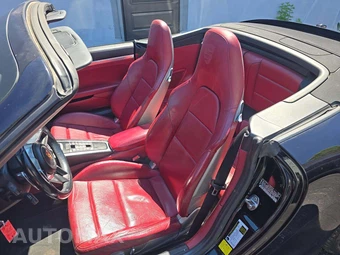 2017 Porsche 911 Carrera Cabriolet – miniatura 6