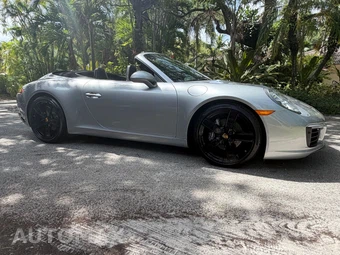 2017 Porsche 911 Carrera Cabriolet - miniatura 51