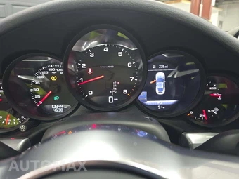 2017 Porsche 911 Carrera – miniatura 6