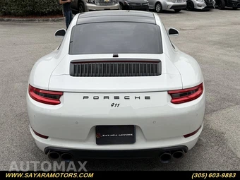 2017 Porsche 911 Carrera - miniatura 12