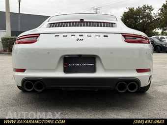 2017 Porsche 911 Carrera - miniatura 13
