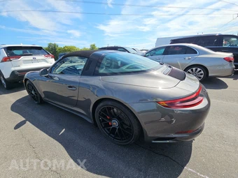 2017 Porsche 911 Targa 4 GTS - miniatura 6