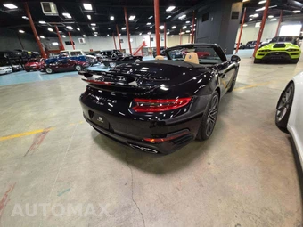 2017 Porsche 911 Turbo Cabriolet - miniatura 3