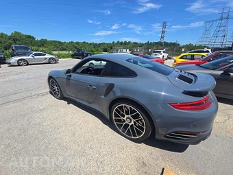 2017 Porsche 911 Turbo S – miniatura 2