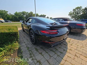 2017 Porsche 911 Turbo – miniatura 2