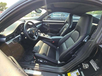 2017 Porsche 911 Turbo – miniatura 6