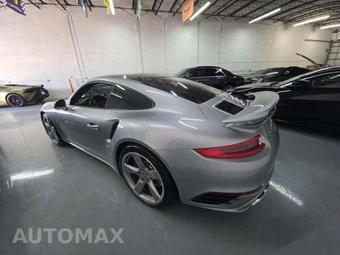 2017 Porsche 911 Turbo – miniatura 2