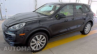 2017 Porsche Cayenne Platinum Edition