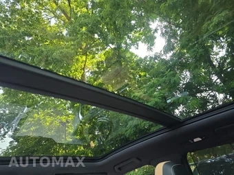 2017 Porsche Cayenne Platinum Edition – miniatura 17